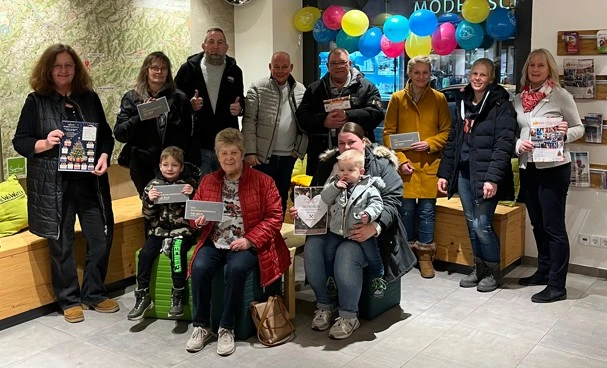 Gewinn&uuml;bergabe Finde den Lenni